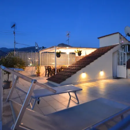 La Terrazza Family Holidays, Sorrento Coaost *